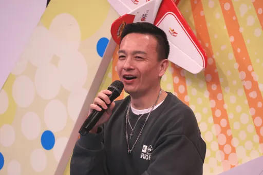 小鐘首次約會就被驗貨　「小GG」被生擒！原地嚇傻