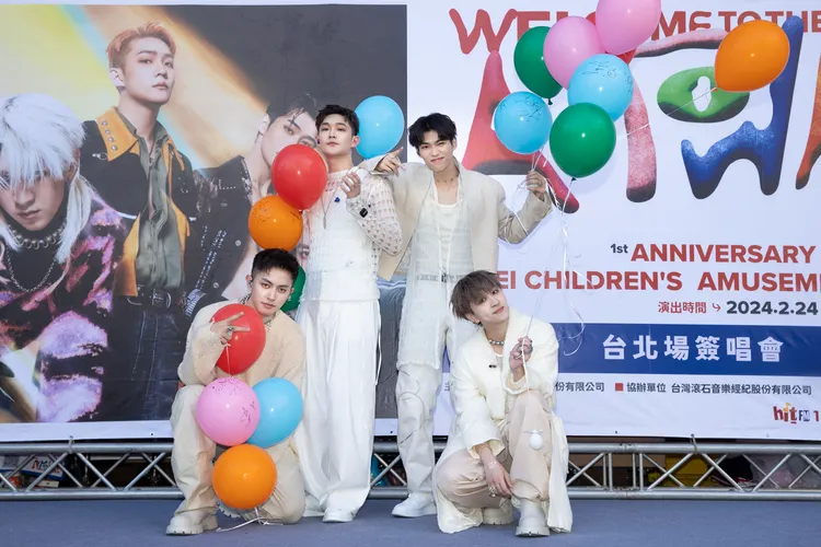 U:NUS備戰農曆年後的演唱會。滾石提供