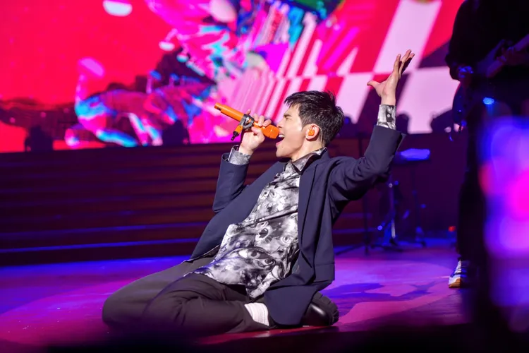 蕭敬騰在新加坡開唱。喜鵲娛樂提供