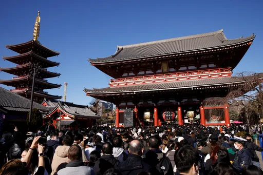 日本東京淺草寺附近驚傳火警 約30輛消防車馳援