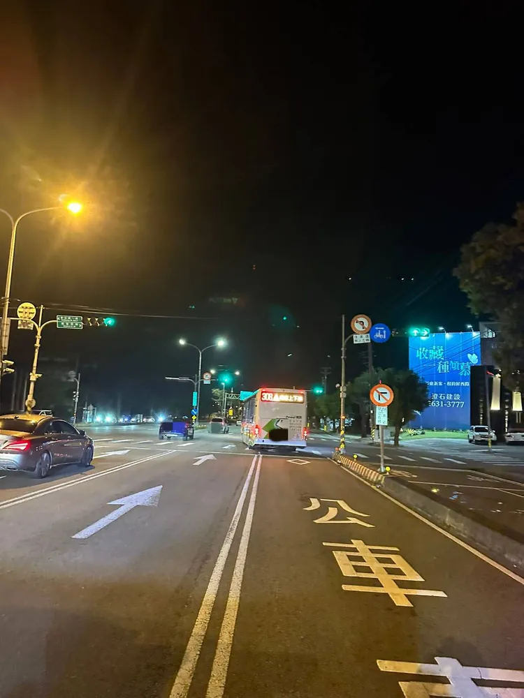 事故發生地點位於台中市龍井區台灣大道與都會南街口。民眾提供