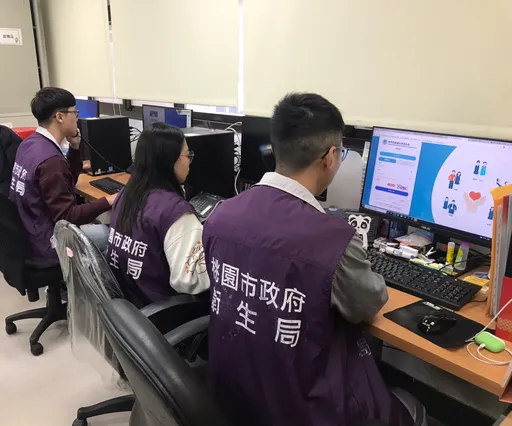 心情低落無需自己扛 春節安心專線陪伴你