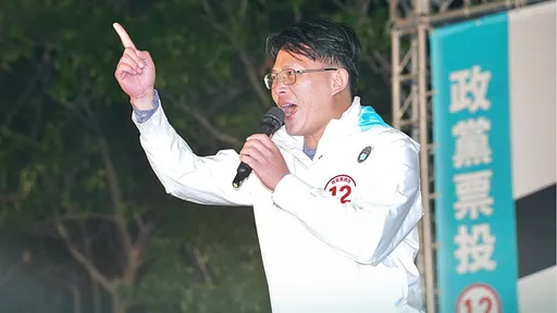 柯文哲挨轟「寄生國會」　黃國昌反揭綠濫用「國營事業」：無恥無下限