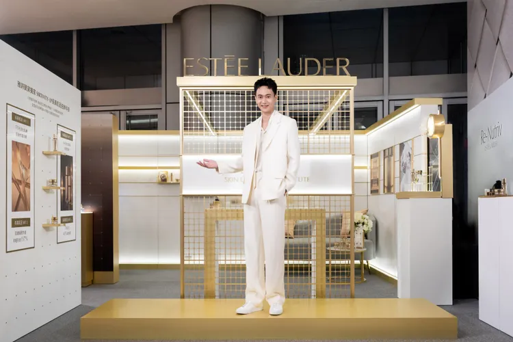 劉冠廷今日出席雅詩蘭黛活動。品牌提供