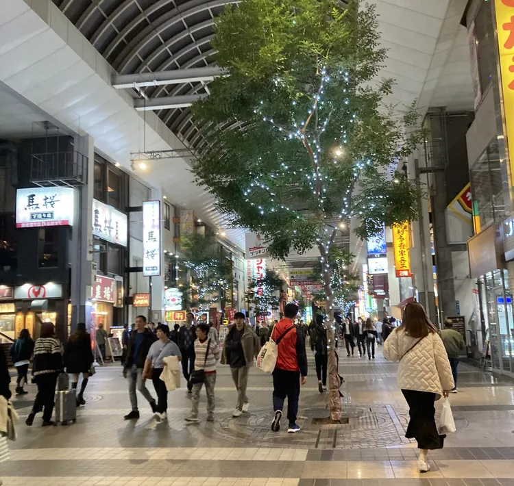 台積電為熊本帶來龐大經濟效益，夜生活也熱鬧起來。翻攝X@iwa_oozakura