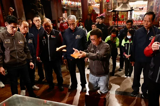 西螺福興宮抽國運籤 第1次就獲太平媽3聖筊!廟方:上吉籤