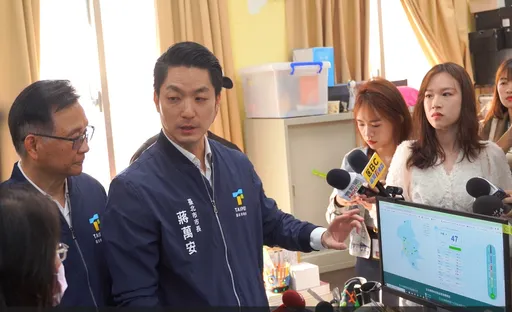 深坑大火惡臭飄台北！蔣萬安認了應變不夠快　允諾通盤檢討