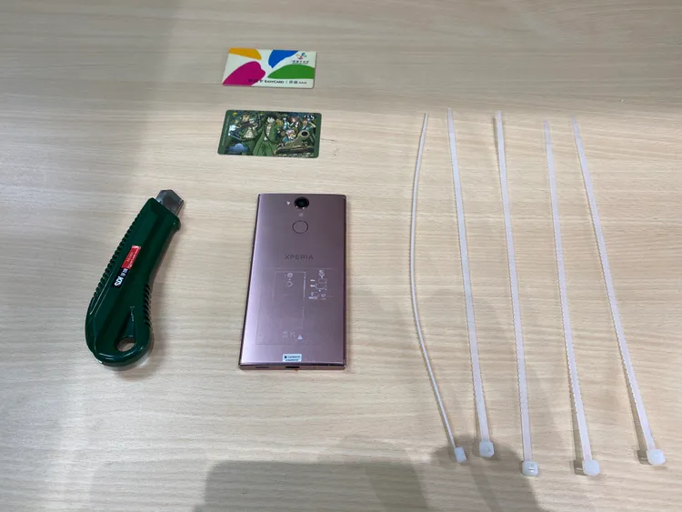 警方起獲相關證物。翻攝畫面