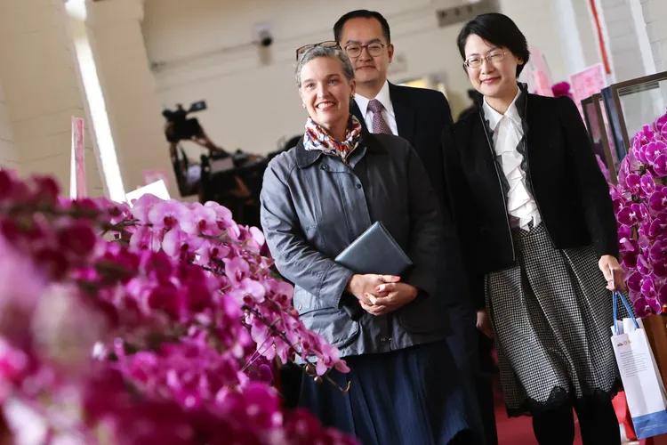 孫曉雅今下午抵達立法院與韓國瑜會面。林林攝