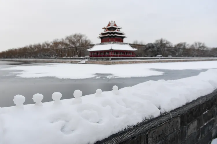 今天於故宮角樓拍攝的雪景。新華社