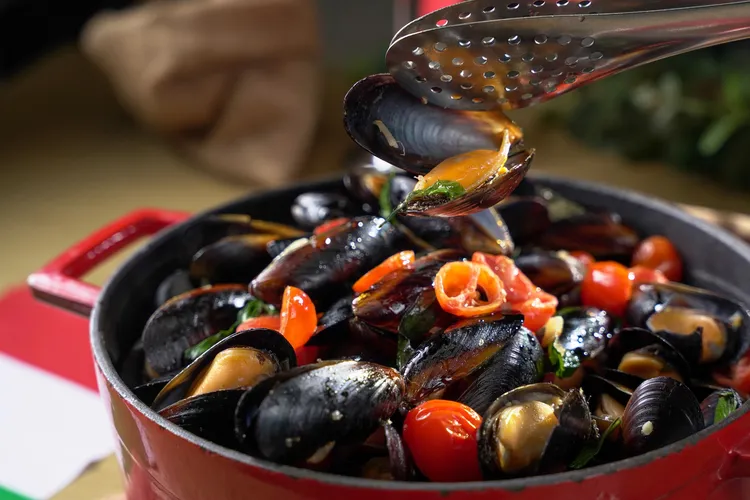 西西里炒淡菜。茹曦酒店提供