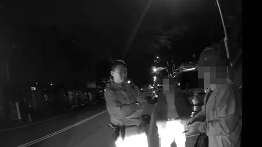 闖紅燈違規一路跑!被攔獲還理直氣壯 男子下場曝光