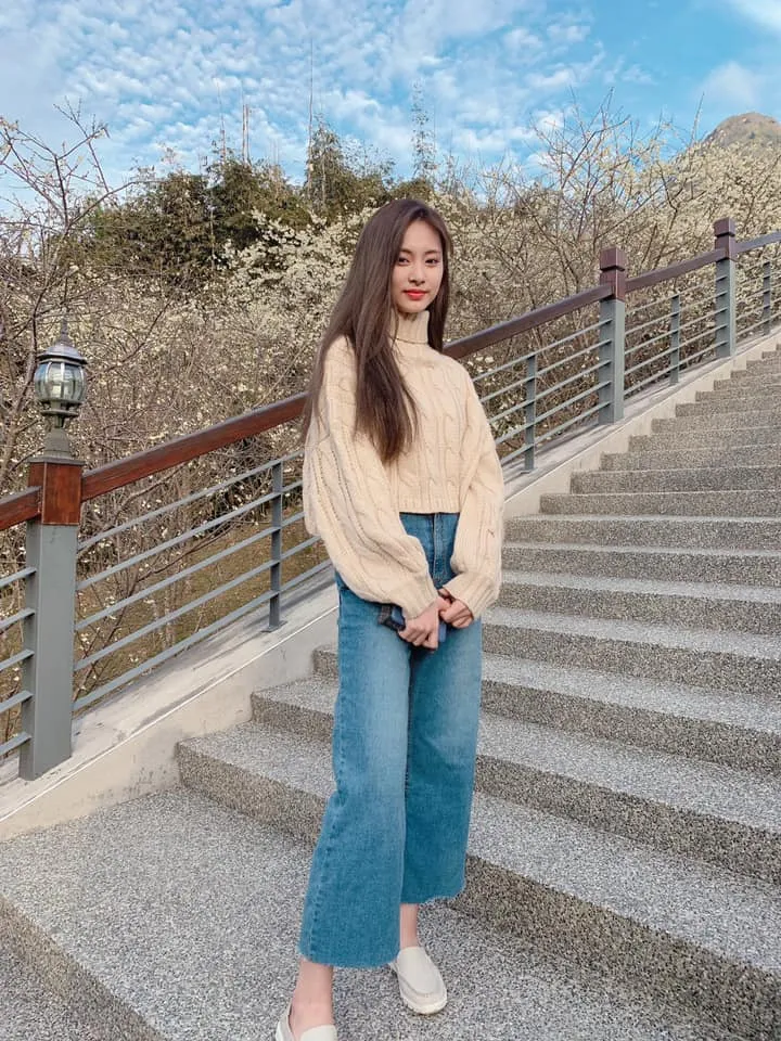 2020年時，周子瑜也曾造訪過「寒溪呢森林人文叡地」。翻攝臉書粉專「寒溪呢」