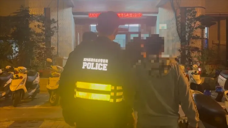 打人嫌犯在4小時內就被逮。翻攝畫面