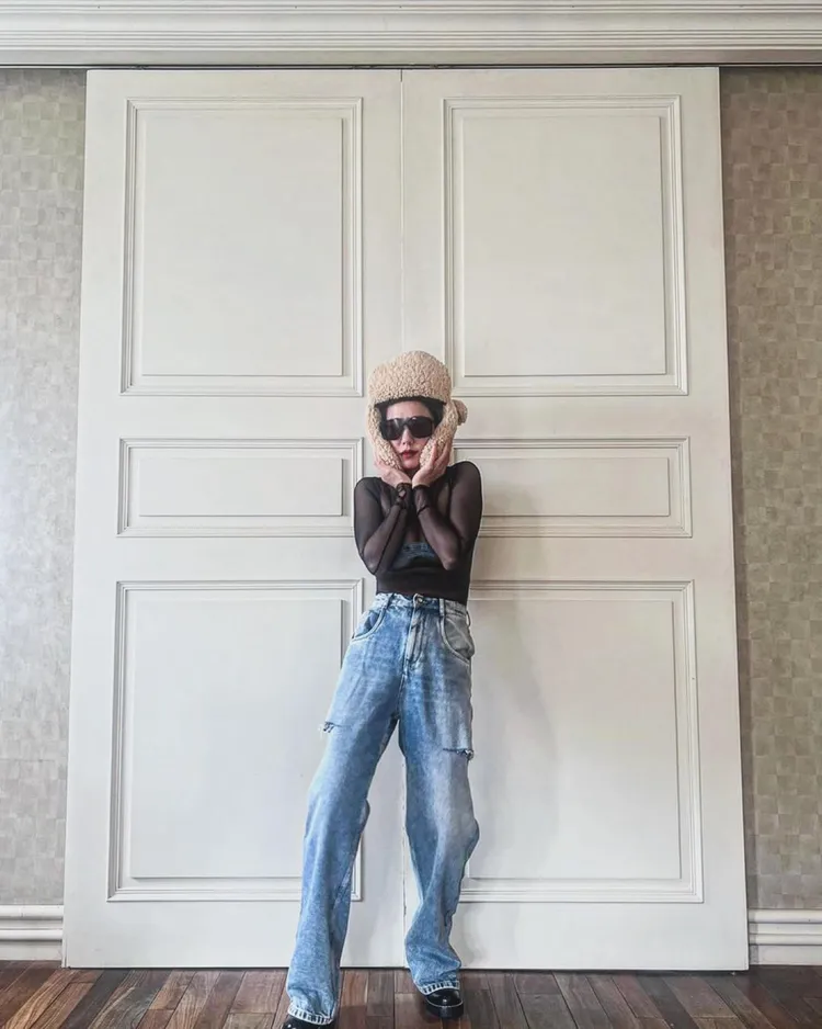 盧南君IG上的「我荒謬怪誕的一面」重新開始連載。翻攝盧南君IG