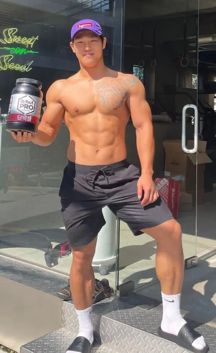 尹誠彬熱愛運動。翻攝尹誠彬IG