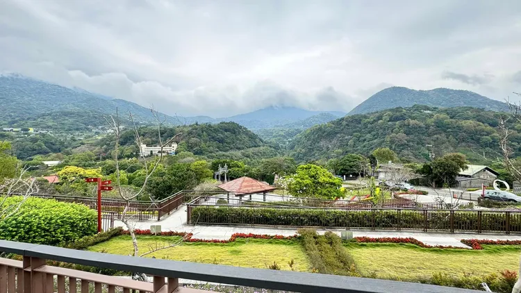 1歲童花葬陽明山臻愛樓E1區。翻攝自親友臉書