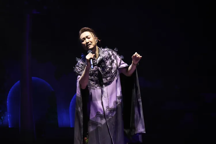 鄭中基情歌醉人。彭欣偉攝