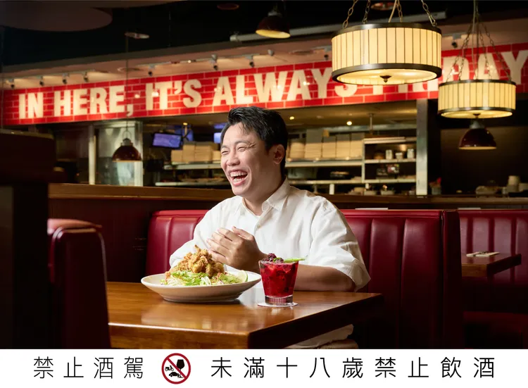 「人生百味斯瑪旭」滋味酸甜有層次，搭配金色陽光小管沙拉更清爽。業者提供