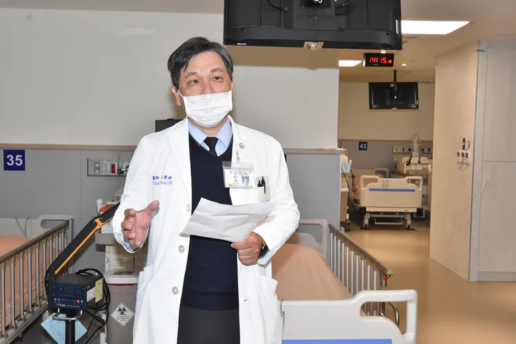 彰基總院長陳穆寬說，彰基有20個研究中心，平時就會準備各種檢驗標準品。資料照片