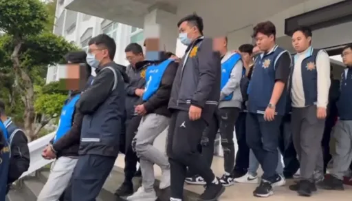 全國大掃黑!破12處改槍工廠扣77把槍、逮399人 這些黑幫下場慘了