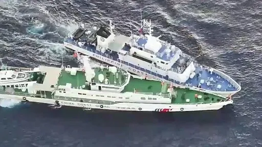 台灣學起來?中國海警撞菲船艦 90字開砲「責任完全在菲方」