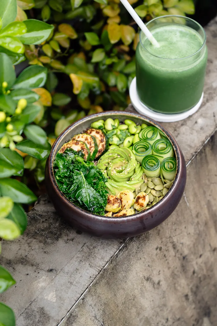 Jurlique與台北澳式早午餐店ivette Da An合作，推出聯名餐點。品牌提供