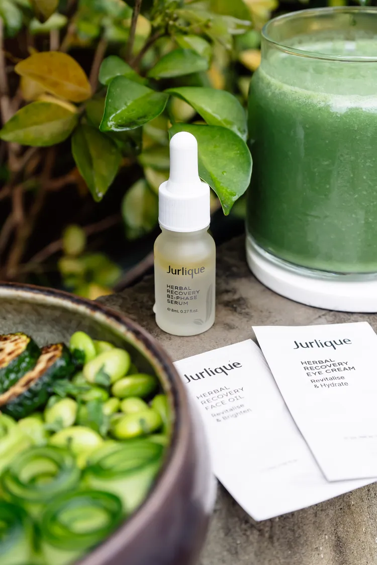 賦活再生發光體驗組。品牌提供