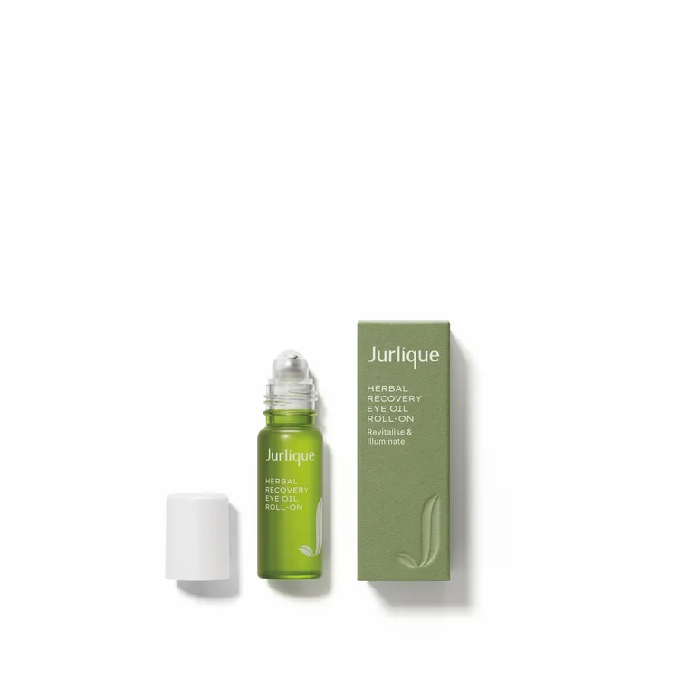 Jurlique賦活再生發光眼萃冰珠，10ml／2000元。品牌提供