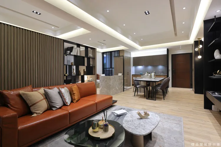 「悅讀大城」主力產品為大三房，接待中心有樣品屋可供參觀。