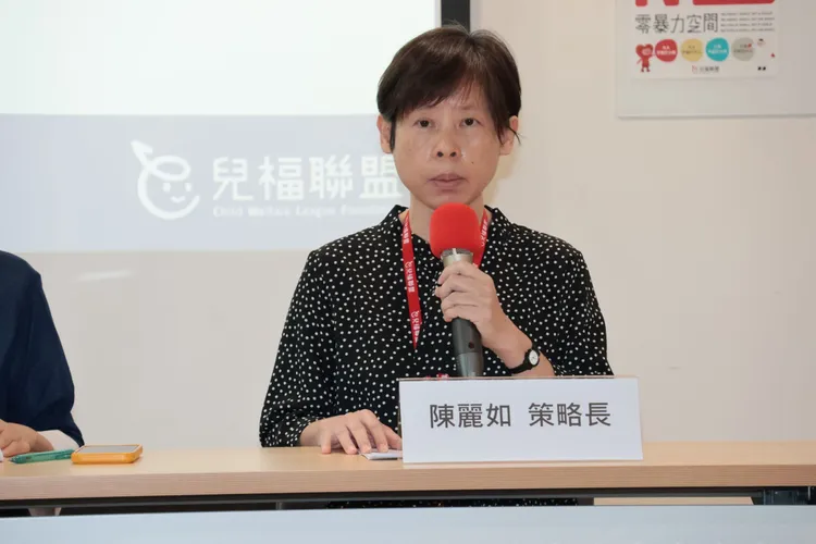 陳麗如表示，未來將會重新審視社工工時、薪資條件。莊宗達攝