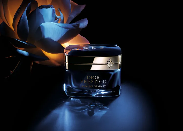 Dior精萃再生午夜玫瑰霜，50ml／2萬3000元。品牌提供