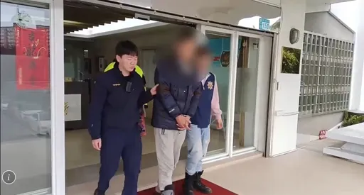 新北男民宅當地下兵工廠 警上門逮人赫見整批槍彈毒品