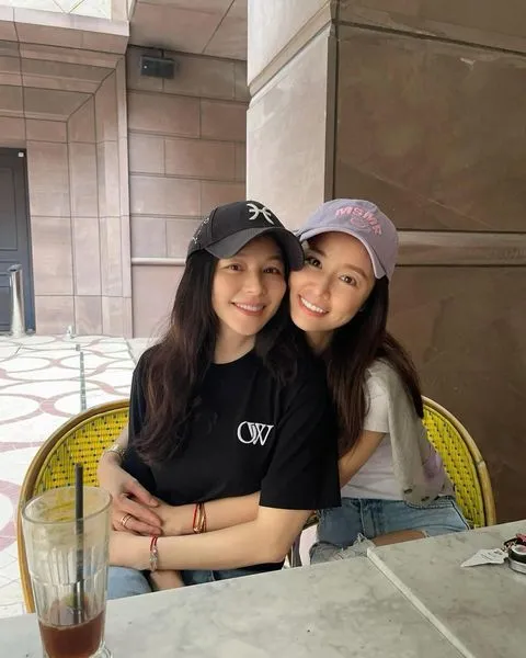 林心如（右）和徐若瑄先前碰面談心。翻攝林心如臉書