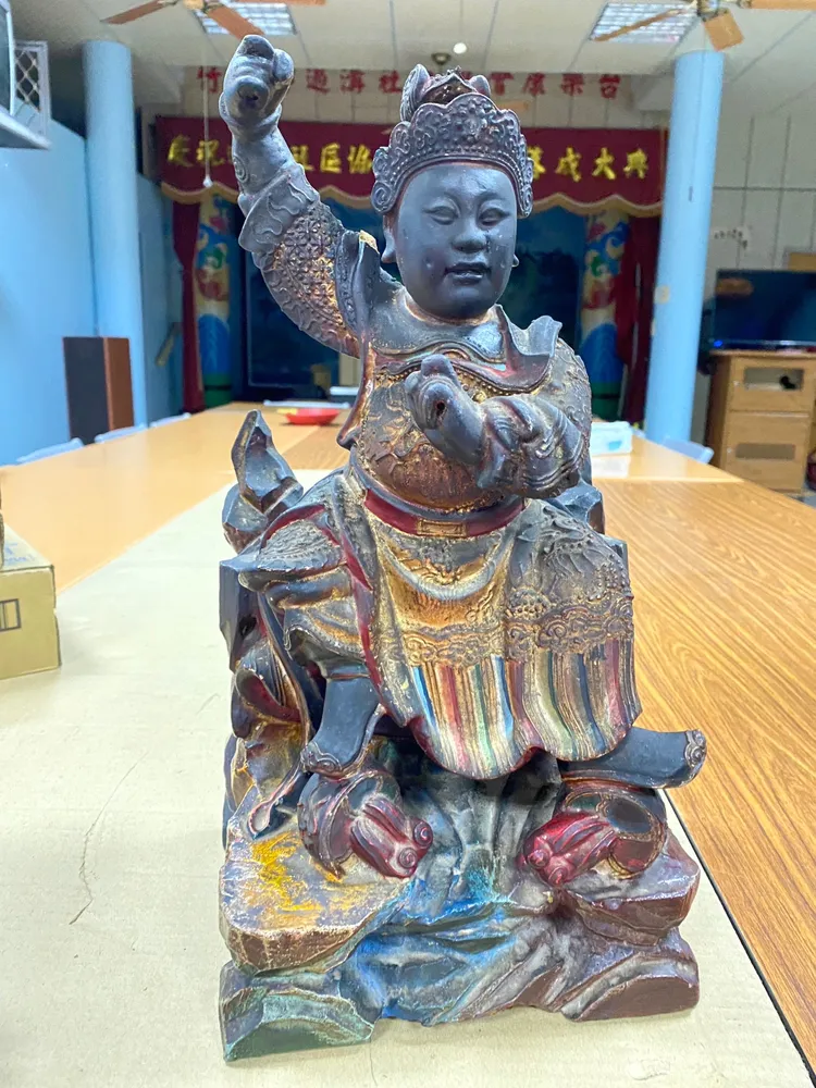 三太子神像失而復得，讓過溝太子宮廟方人員鬆了一口氣。翻攝自記者爆料網