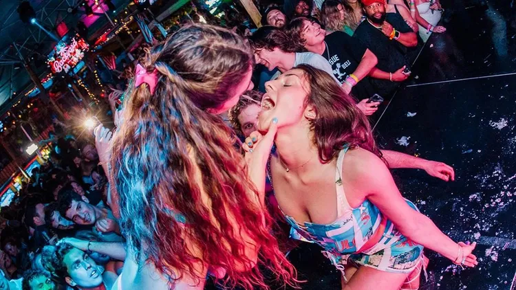 翻攝自艾亞娜IG