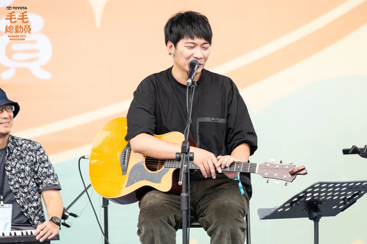 黃玠為活動獻唱。春浪音樂節提供