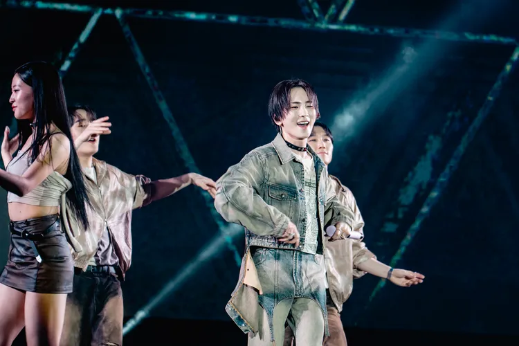 KEY誇讚台灣粉絲「美麗的SHINee World」。寬寬整合行銷提供