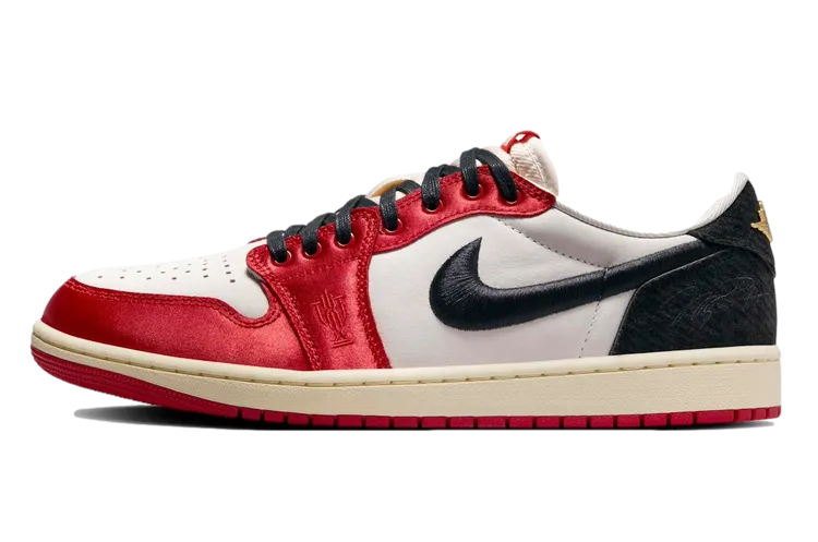 AIR JORDAN 1 LOW OG TROPHY ROOM AWAY目前市價約在台幣1~2萬元間。業者提供
