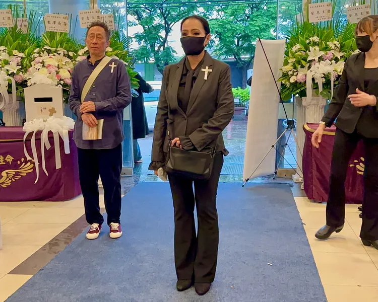潘越雲抵達追思會現場。特勤中心攝
