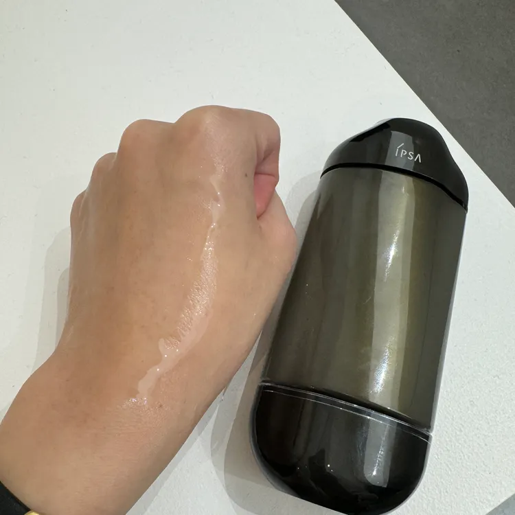 IPSA黑金水具有高度保濕。張家玲攝