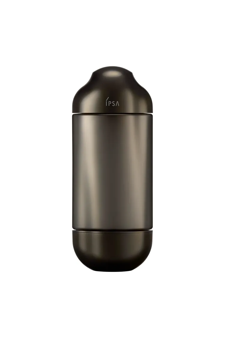 IPSA「黑金水」極境新生修護精華露，150ml／2500元。品牌提供