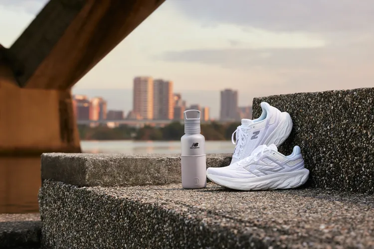 Fresh Foam X 1080v13，各輕盈的腳感以及回彈度。品牌提供