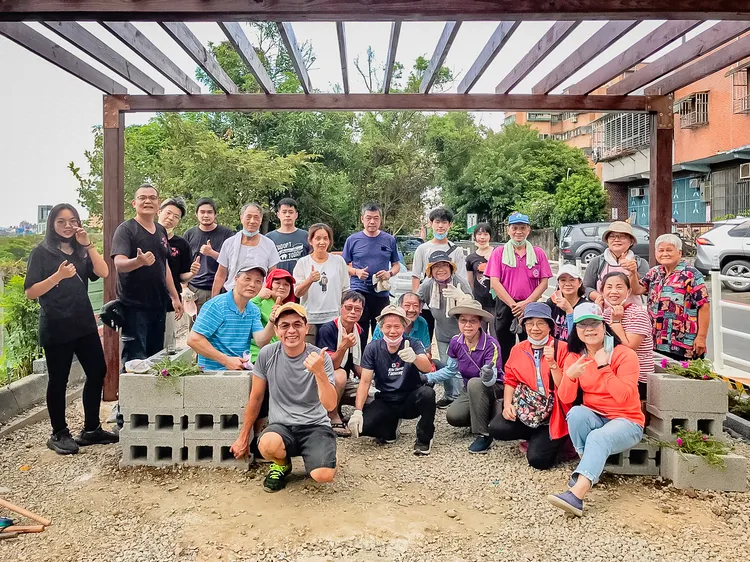 民眾共同完成社區空間改造。城鄉局提供