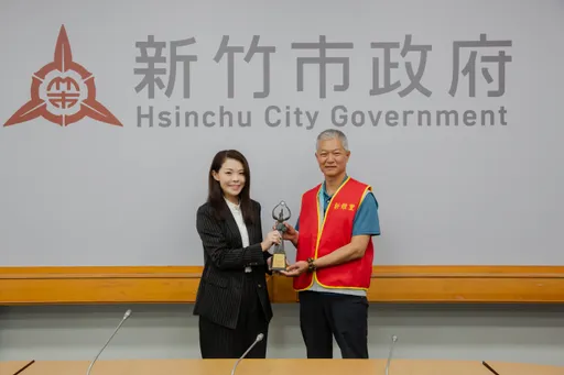 強化社區自我防救災量能! 竹市新雅里獲「2星韌性社區標章」認證