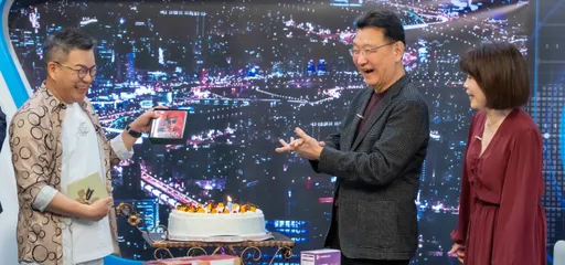 沈玉琳探班趙少康送祝福　曝下半年將推饒舌新單曲