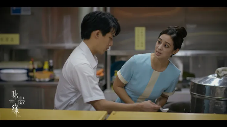 李博翔（左）與莫允雯合作愉快，大讚給彼此很多空間發揮。TVBS提供