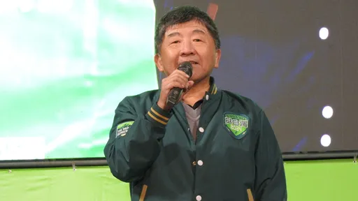 政府和郭董買BNT價差那麼多　徐巧芯：陳時中認簽約每劑43美元