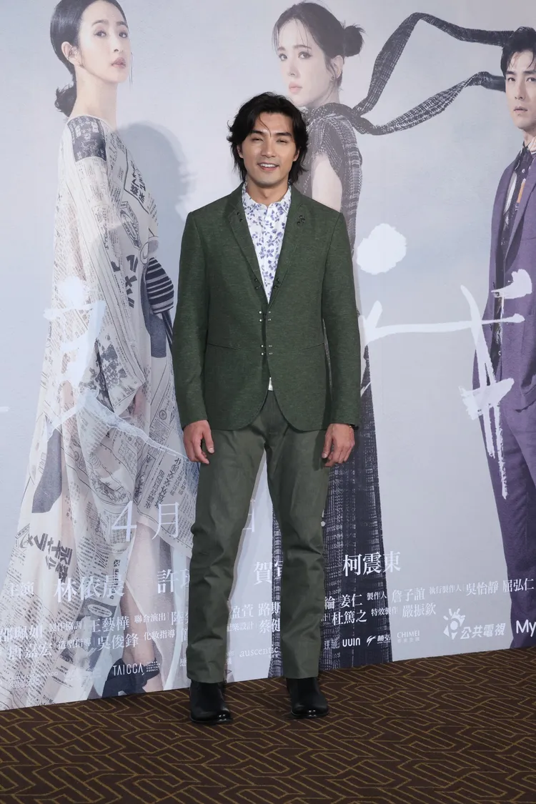 賀軍翔恢復花美男髮型。攝影中心攝