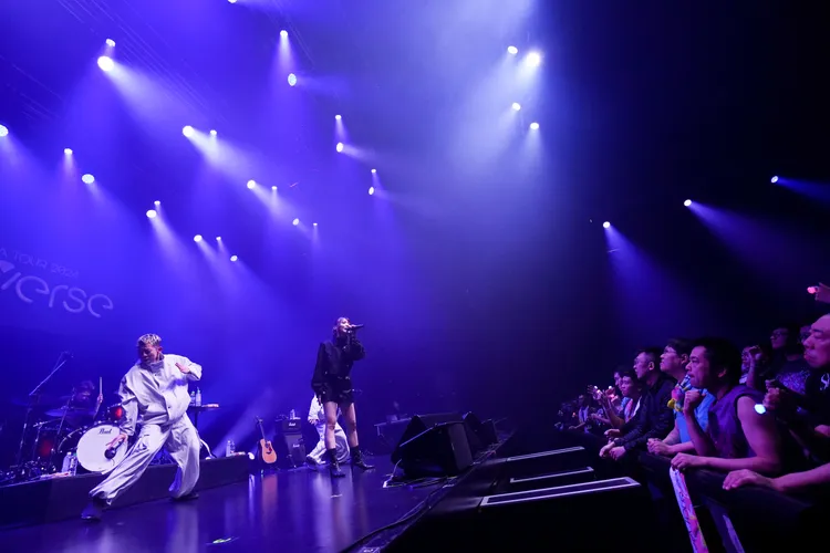 May'n秀長串中文，要粉絲「一起開心的玩吧」。好玩國際文化提供